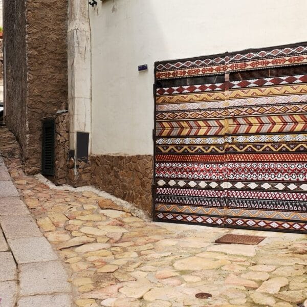 AA Aperto, textile works along the streets of Aggius, ph.credit Chiara Marci