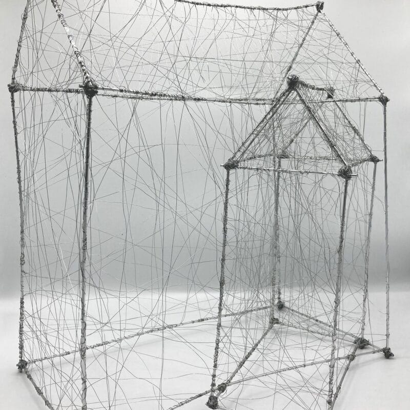 Davide Viggiano 2 “Coabitare” alluminio e acciaio, cm 30x41x36, 2020