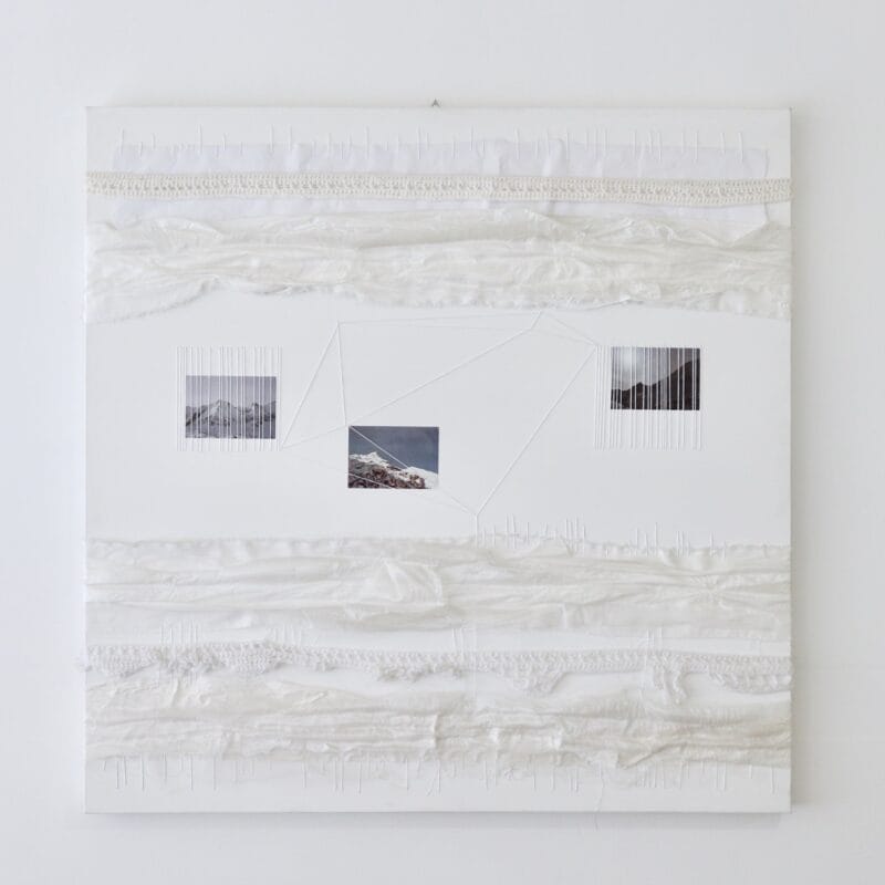 “Pensiero paesaggio – geometrico” Acrilico, carta, cotone, fotografie su tela - cm 100x100 – 2013 - Copyright Camilla Marinoni, courtesy Zerial Art Project