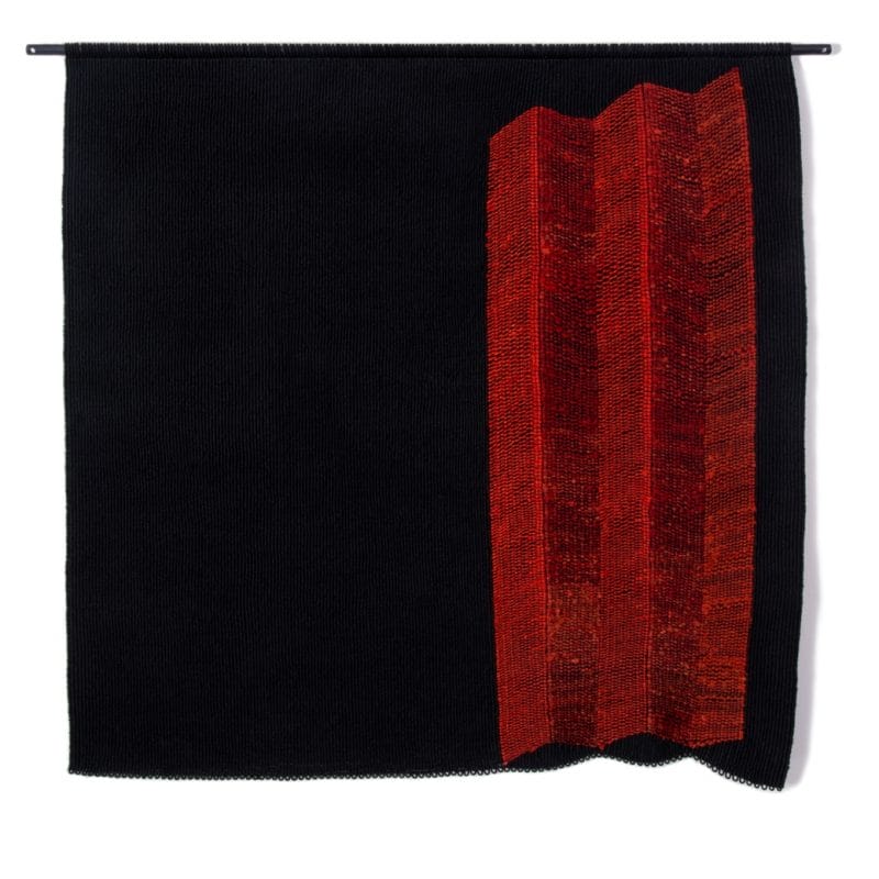 “Torres”, 2016, weaving, silk and linen, 92 x 93 cm, ph cr. Patricia Novoa, copy-right Carolina Yrarrázaval
