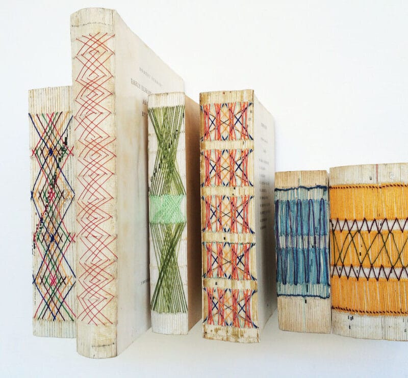 “Books”, 2015, cotton thread on paper , 13.5 x 20 x 20 cm, Paper and Knowledge Dualities, ph. cr. Tatiana Pagés, copyright Isabel Cisneros
