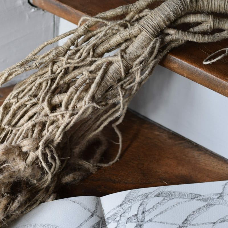Substrat. Aude Franjou, personal collection, Nemours, France, 2017, 70cm sculpted, 1m50 in total. Sculpted linen: Linen tow, linen string, undyed
Black pencil on torchon paper. ©AudeFranjou